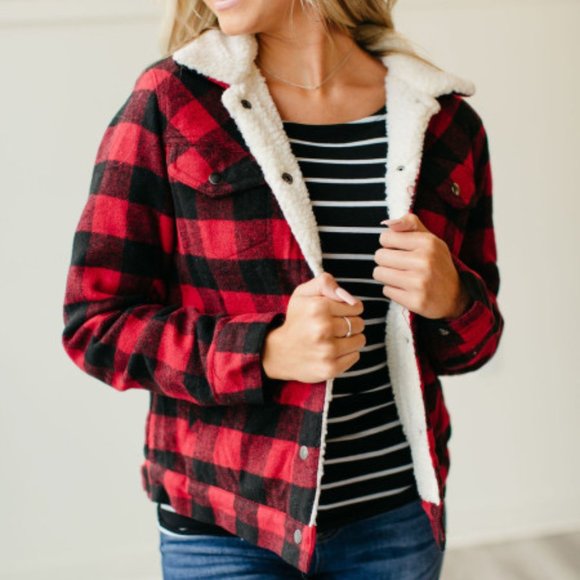 Jackets & Blazers - 💜 New Buffalo Plaid Print Fleece Jacket